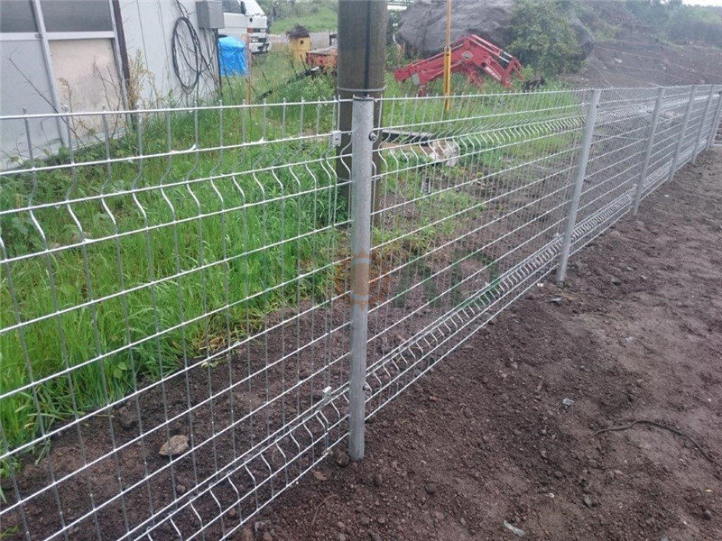 solar ground mounted fence